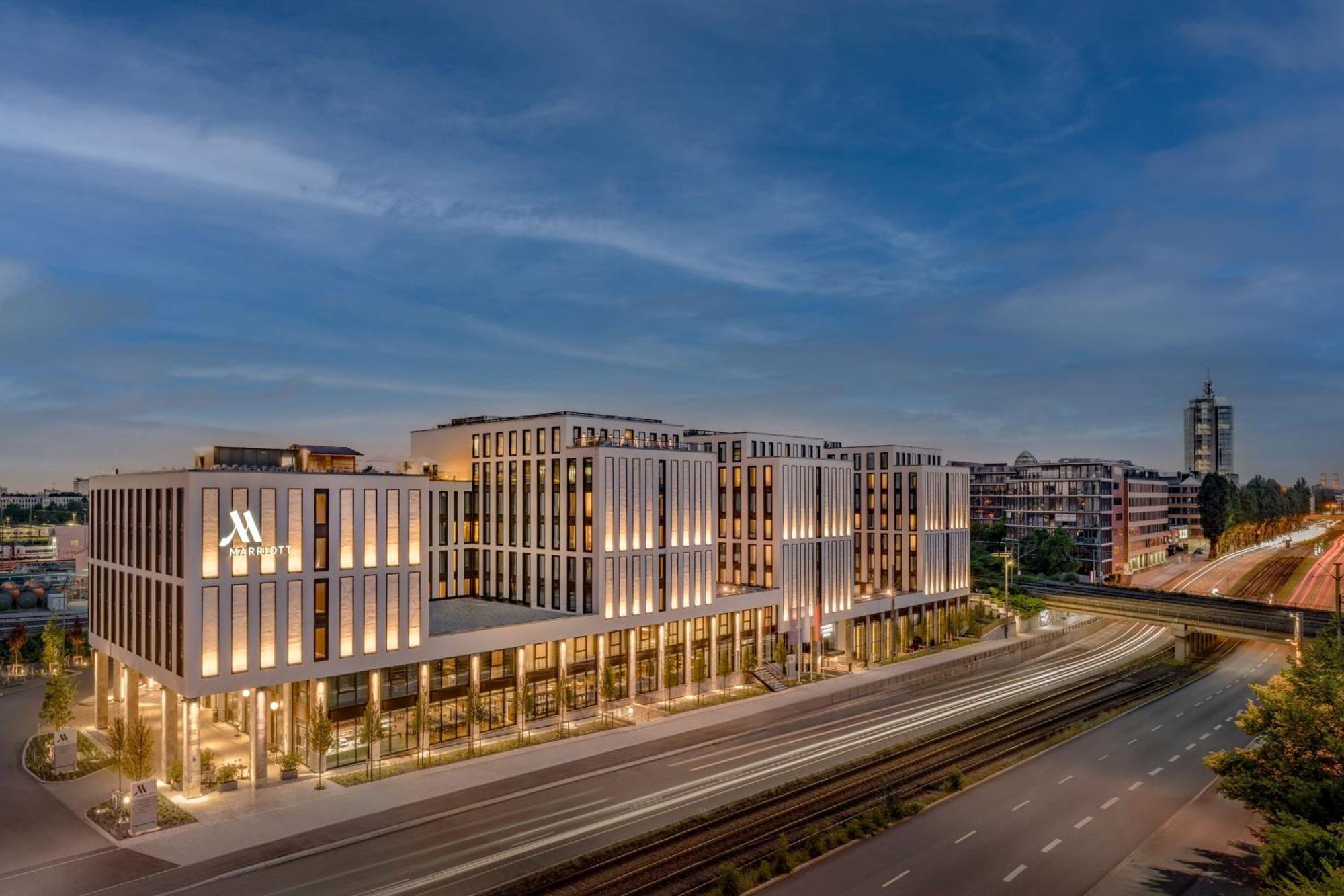 Munich Marriott Hotel City West מראה חיצוני תמונה